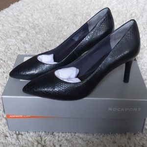 Rockport pumps with total motion